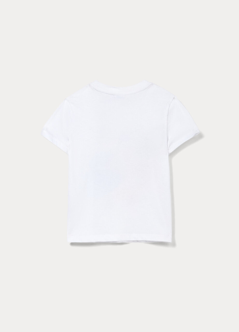 Alternative view of Majica