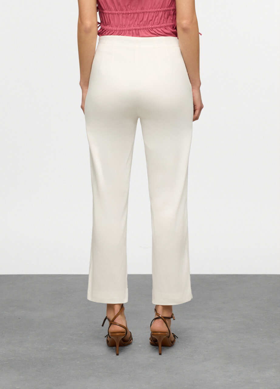 Alternative view of Hlače