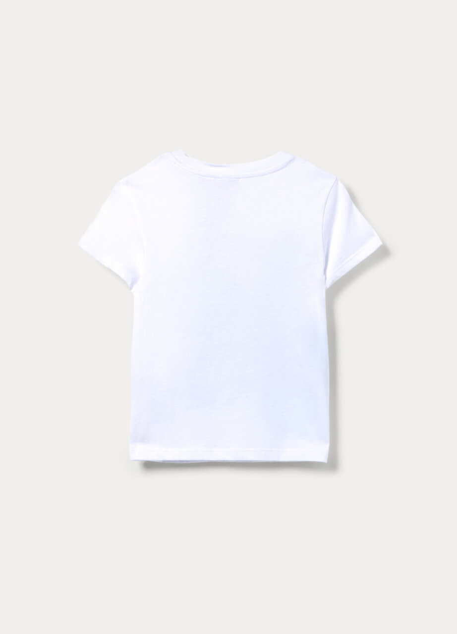 Alternative view of Majica