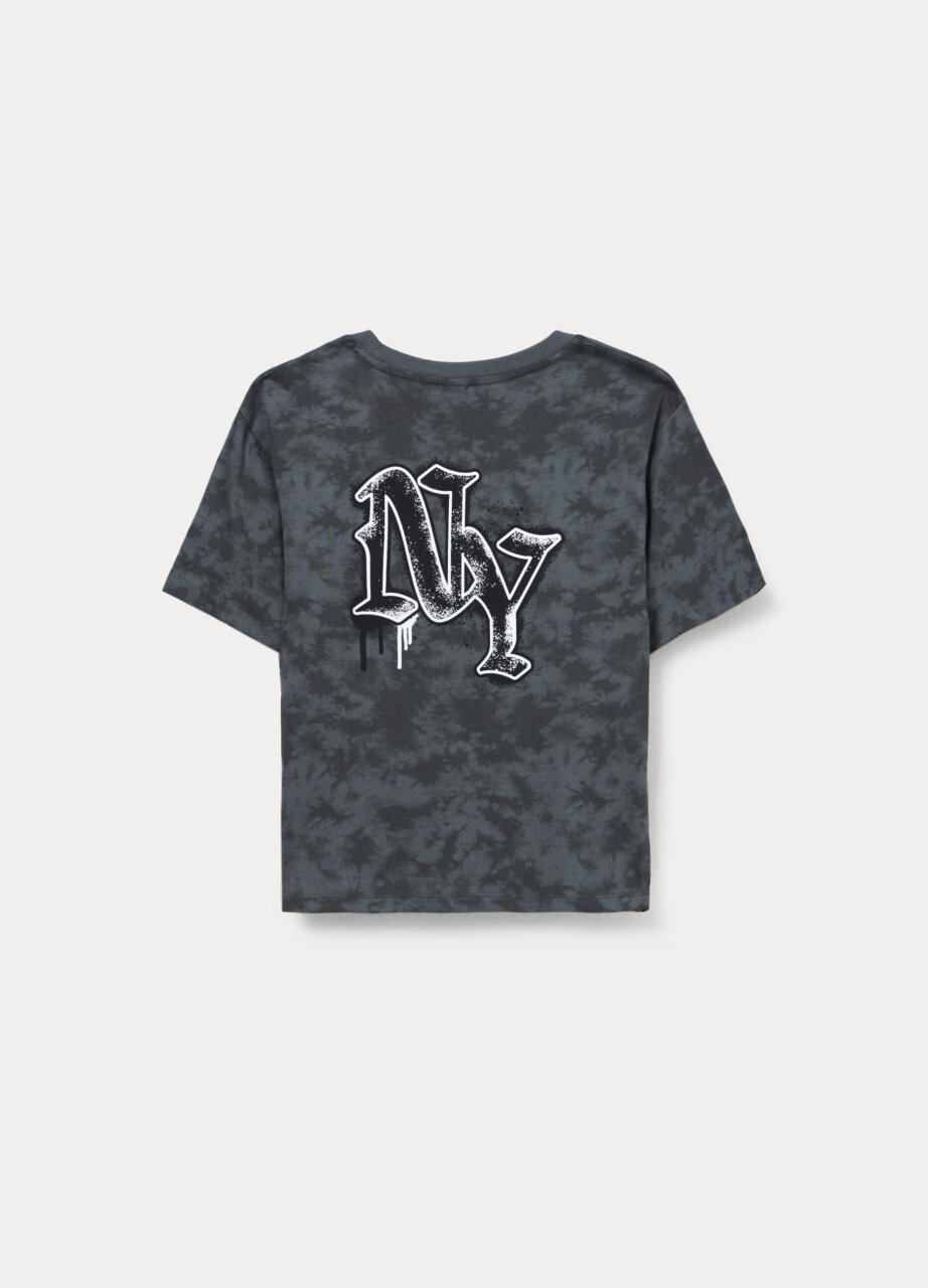 Alternative view of Majica